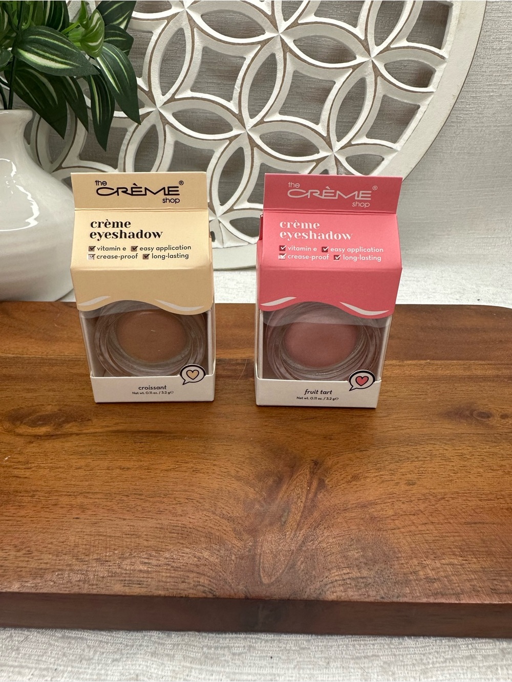 $24 The Crème Shop crème shadow bundle